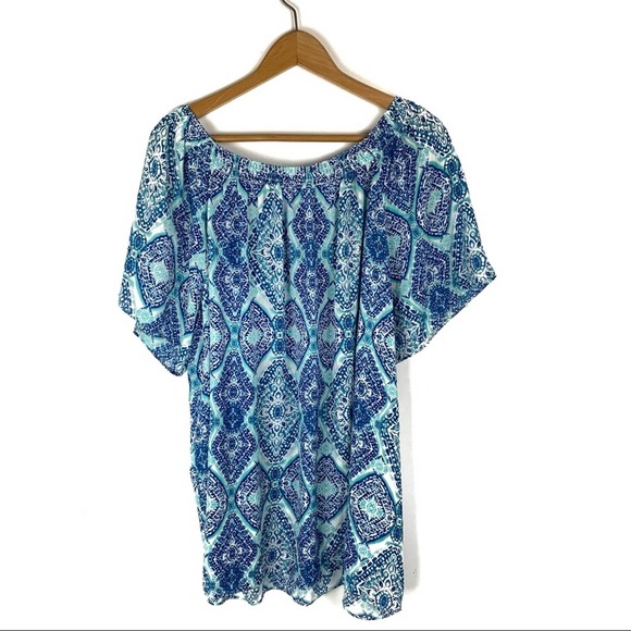 Violet + Claire Blue Diamond Blouse - Picture 2 of 3